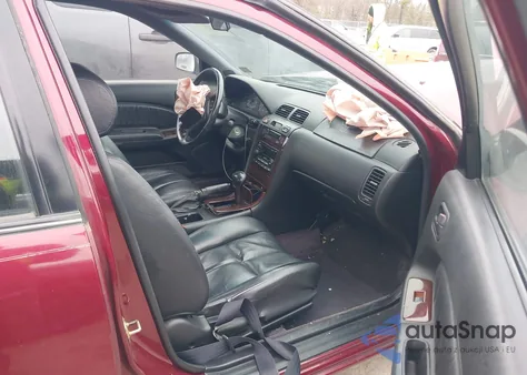 1995 Nissan Maxima Gle/Gxe/Se z USA, uszkodzony, nr VIN JN1CA21D6ST619455